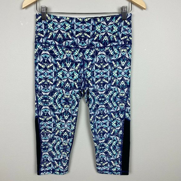 VSX Victoria Secret‎ Sport Capri Leggings Small Geometric Printed Stretch Yoga - Picture 1 of 9